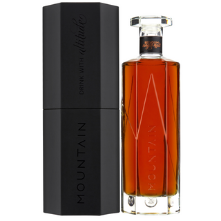 Mountain Distilling Red Gum Single Malt Whisky & Gift Box 700ml