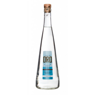 Vinas de Oro Pisco Acholado 750mL